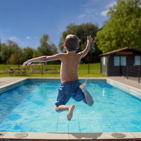 Luxus Familienvilla Mit Jacuzzi & Sauna 2 Tzummarum Екстериор снимка