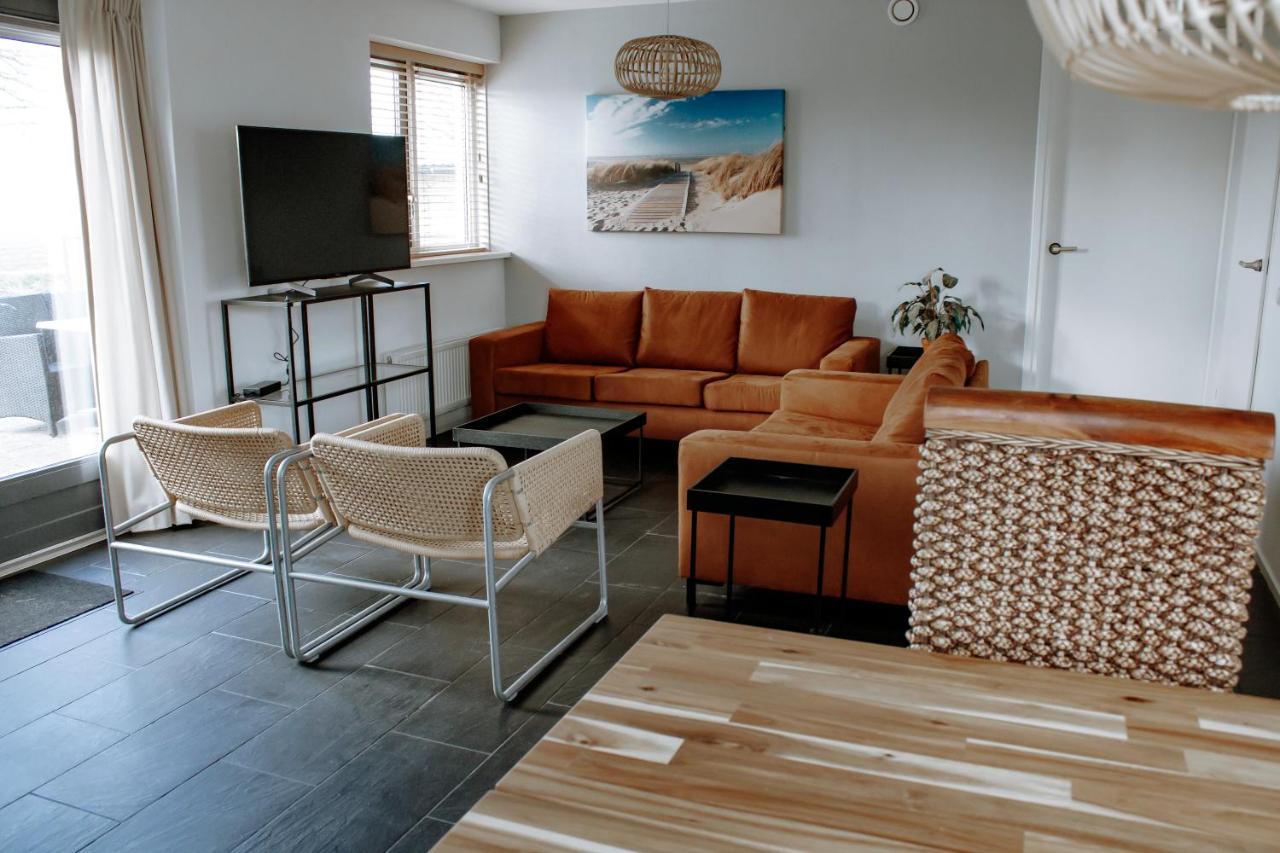 Luxus Familienvilla Mit Jacuzzi & Sauna 2 Tzummarum Екстериор снимка